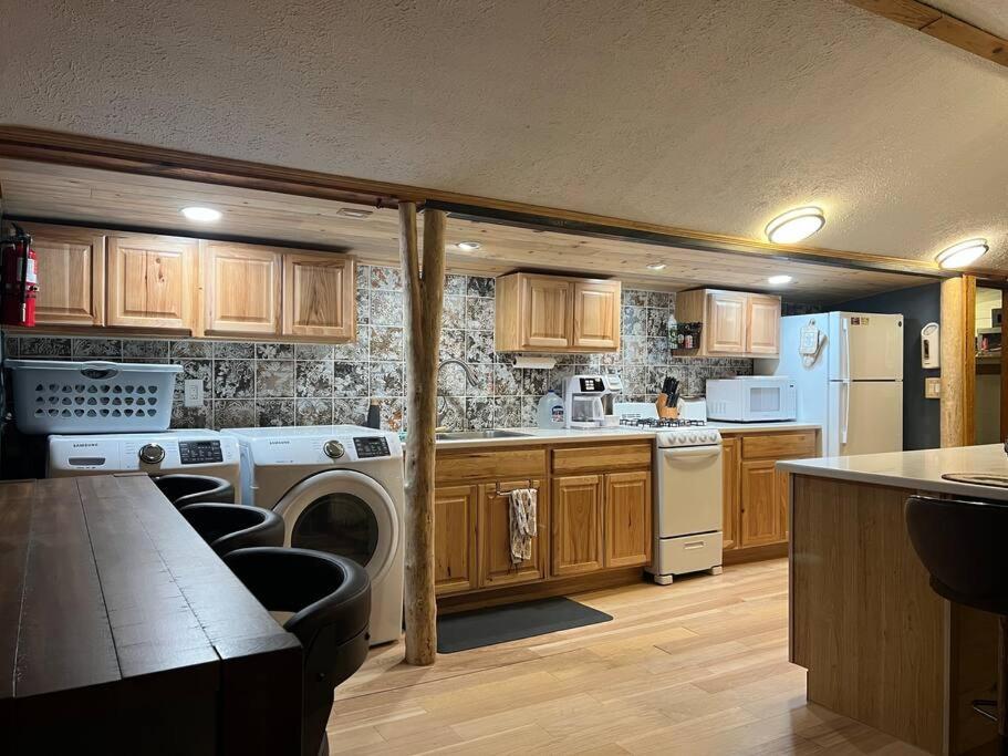 Thorpe On The Water. Creekside Nederland Cabin. Exterior foto